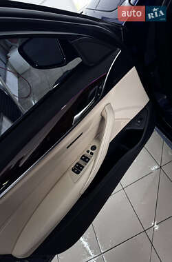 Седан BMW 5 Series 2018 в 