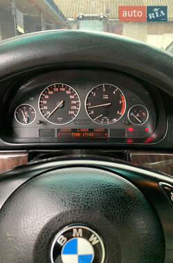 Седан BMW 5 Series 2002 в 