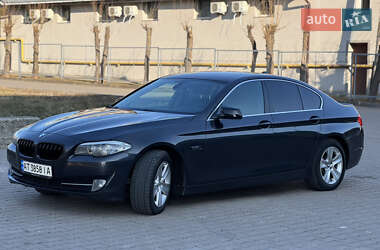 Седан BMW 5 Series 2010 в 