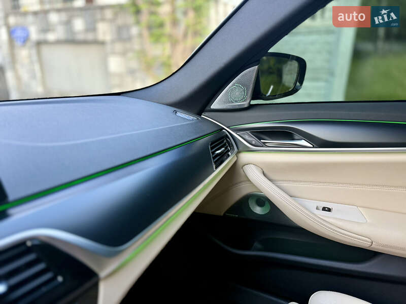 Седан BMW 5 Series 2018 в Черновцах фото 31 Седан BMW 5 Series 2018 в Черновцах