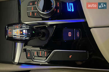 Седан BMW 5 Series 2019 в 