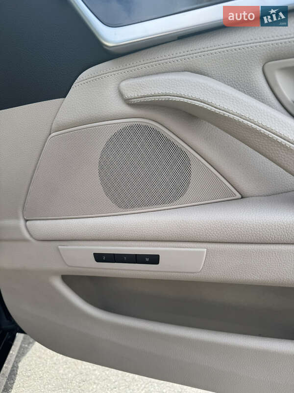 Седан BMW 5 Series 2013 в Вінниці