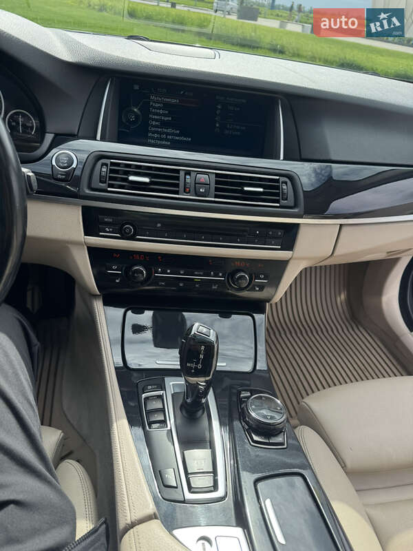Седан BMW 5 Series 2013 в Вінниці
