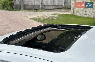 Седан BMW 5 Series 2012 в 