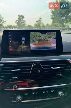 Седан BMW 5 Series 2019 в 