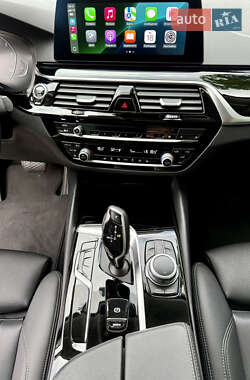 Седан BMW 5 Series 2020 в 