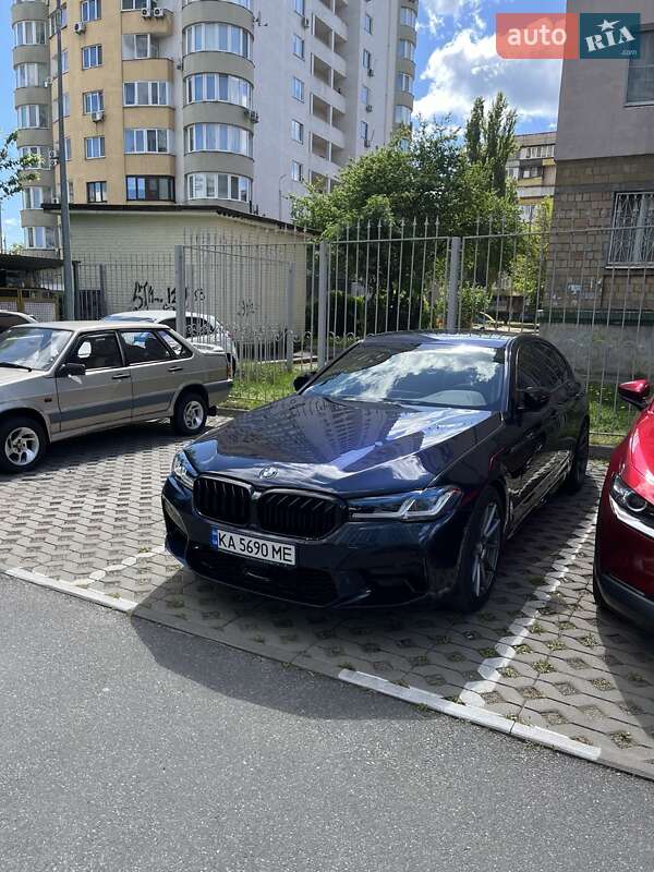 Седан BMW 5 Series 2017 в Києві