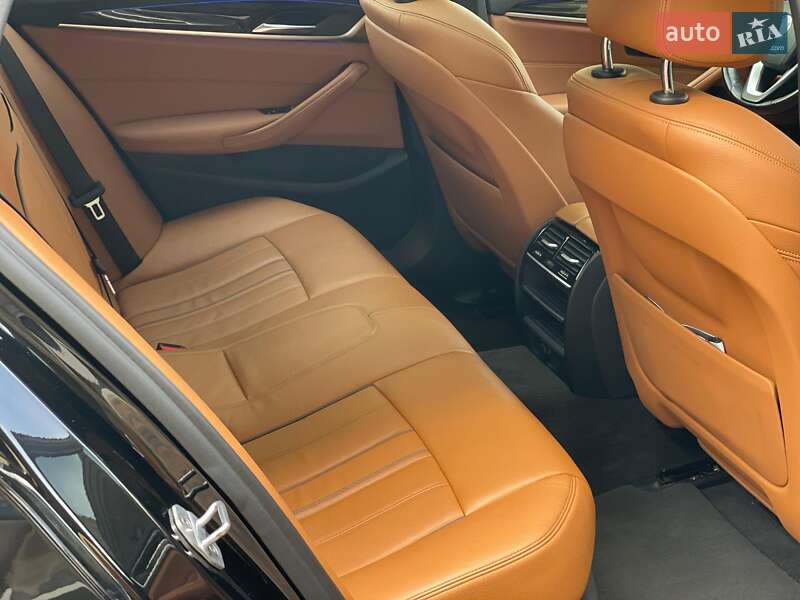 Универсал BMW 5 Series 2018 в Киеве