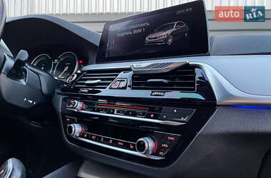 Седан BMW 5 Series 2018 в 