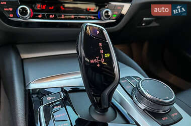 Седан BMW 5 Series 2018 в 