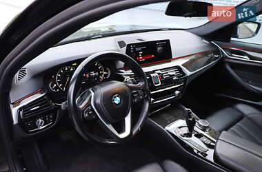 Седан BMW 5 Series 2017 в 