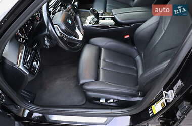 Седан BMW 5 Series 2017 в 