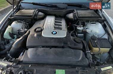 Седан BMW 5 Series 2001 в 
