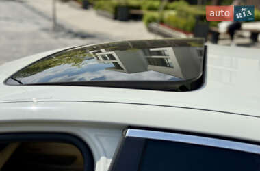 Седан BMW 5 Series 2012 в 