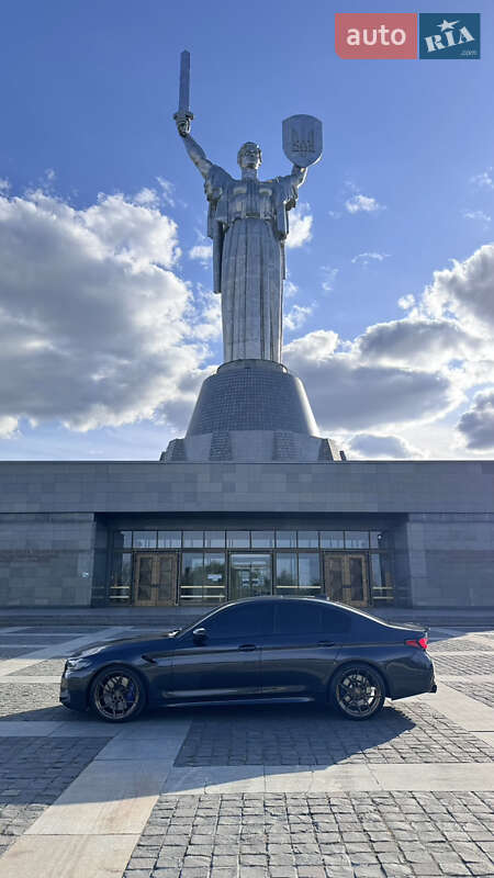 Седан BMW 5 Series 2018 в Киеве фото 4 Седан BMW 5 Series 2018 в Киеве