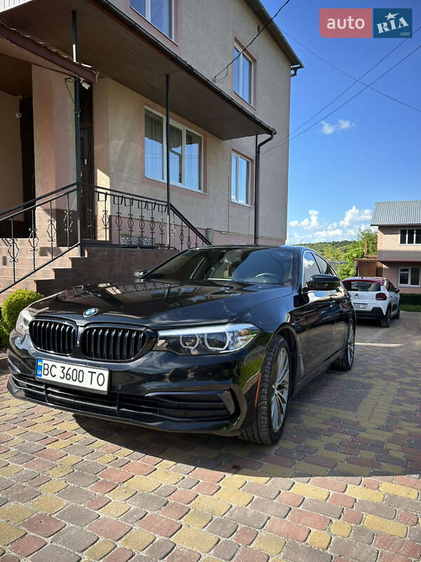 BMW 5 Series 2019