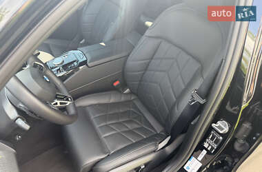 Седан BMW 5 Series 2024 в 