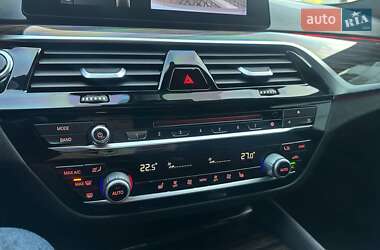 Седан BMW 5 Series 2018 в 