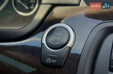 Седан BMW 5 Series 2012 в 