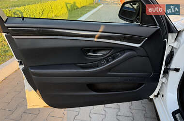 Седан BMW 5 Series 2012 в 