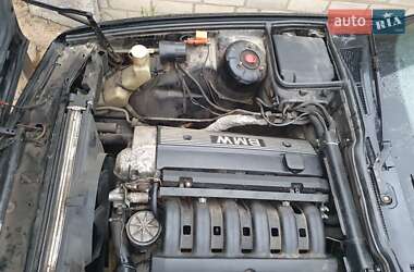 Седан BMW 5 Series 1992 в 
