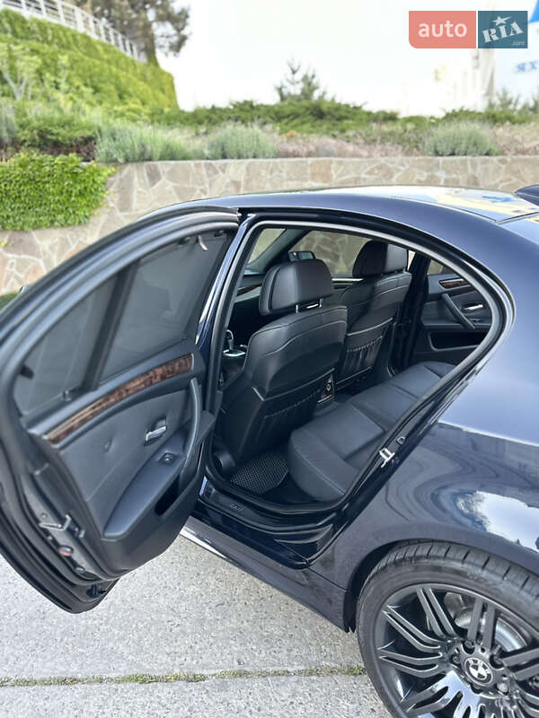 Седан BMW 5 Series 2009 в Одесі