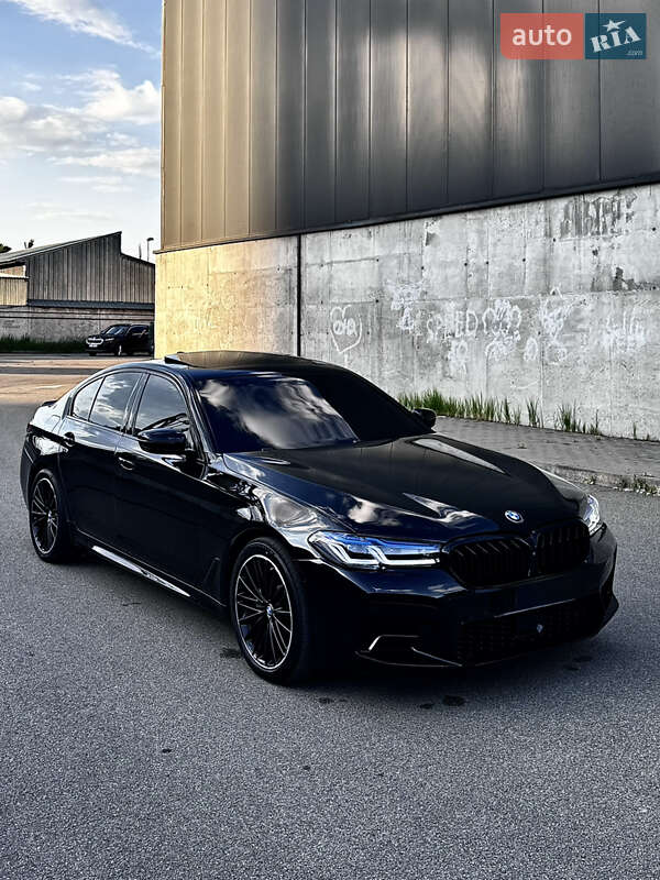 BMW 5 Series 2019
