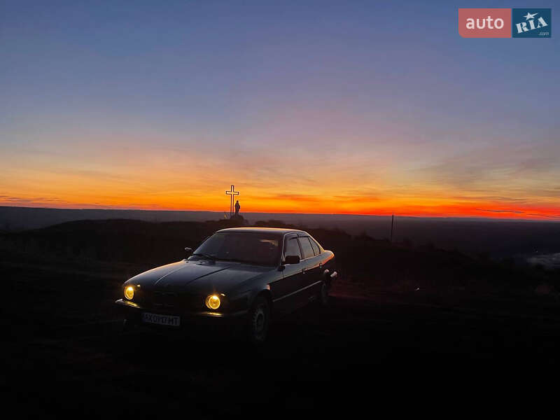 Седан BMW 5 Series 1991 в Одесі