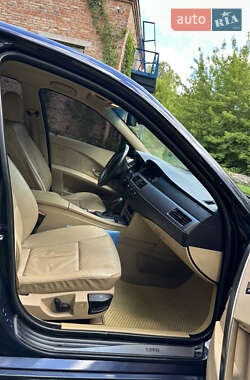 Седан BMW 5 Series 2003 в 
