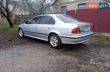 Седан BMW 5 Series 2000 в 