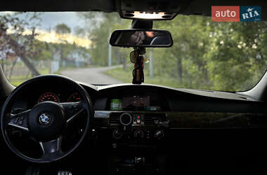 Седан BMW 5 Series 2004 в 