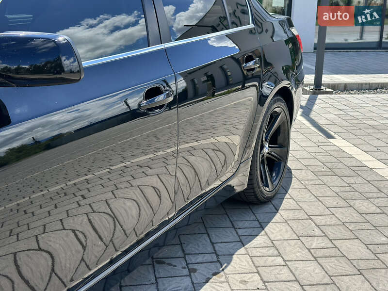 Седан BMW 5 Series 2009 в Ужгороде