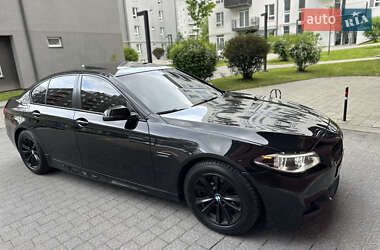 Седан BMW 5 Series 2014 в Львові