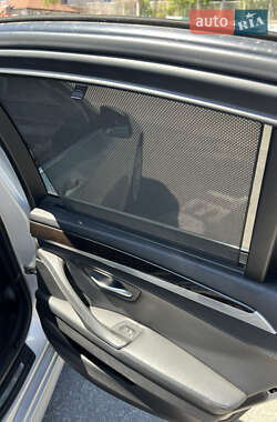 Седан BMW 5 Series 2010 в 