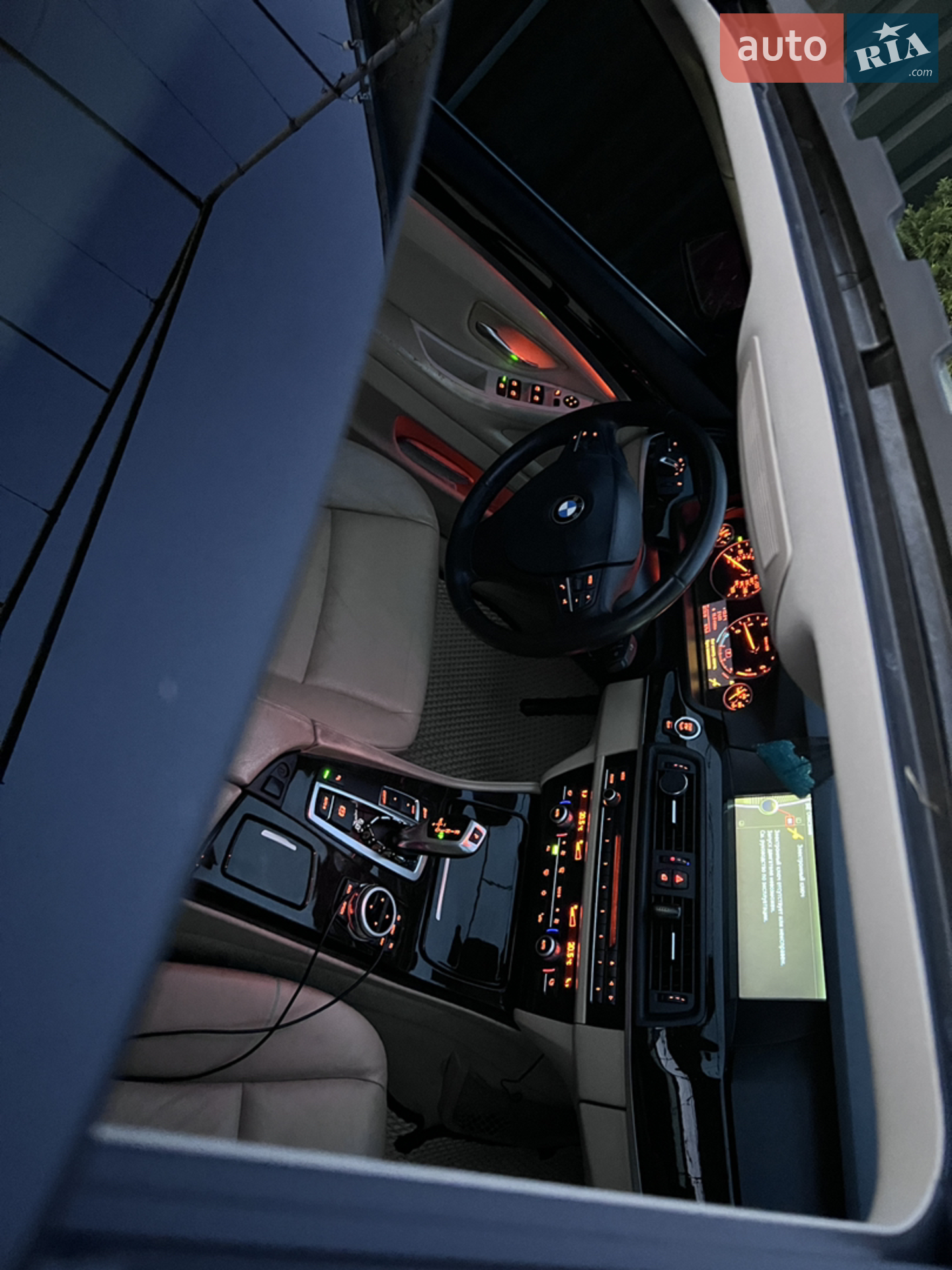 2011 BMW 5er - мініатюра 17