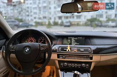 Седан BMW 5 Series 2012 в 
