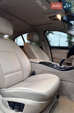 Седан BMW 5 Series 2012 в 