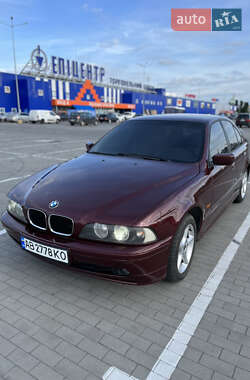Седан BMW 5 Series 2001 в Вінниці