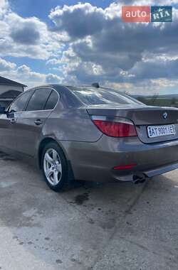 Седан BMW 5 Series 2005 в 