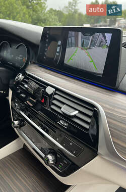 Седан BMW 5 Series 2017 в 