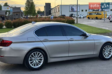 Седан BMW 5 Series 2013 в 