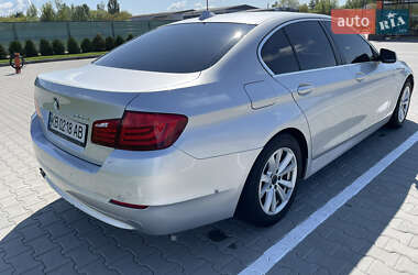 Седан BMW 5 Series 2011 в 