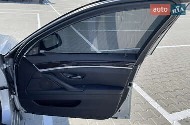 Седан BMW 5 Series 2011 в 