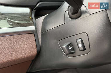 Седан BMW 5 Series 2013 в 