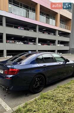 Седан BMW 5 Series 2012 в 