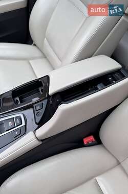 Седан BMW 5 Series 2012 в 