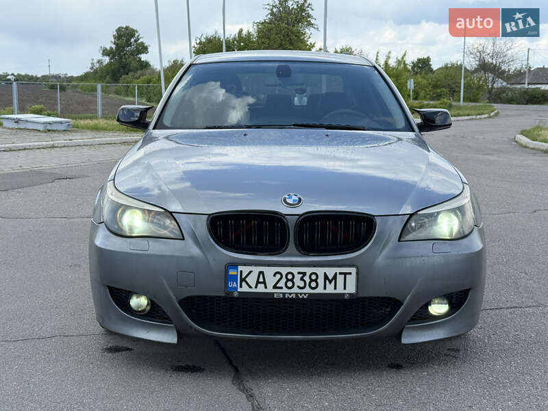 Седан BMW 5 Series 2003 в Золотоноше