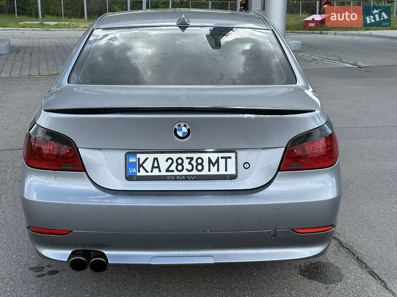 Седан BMW 5 Series 2003 в Золотоноше
