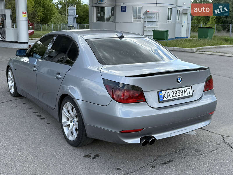 Седан BMW 5 Series 2003 в Золотоноше