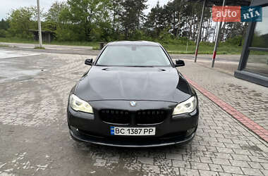 Седан BMW 5 Series 2012 в 